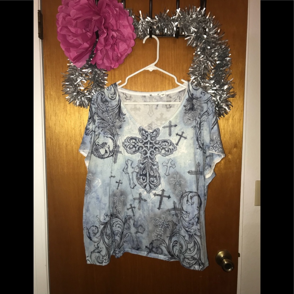 26/28  white and blue Embellished Tee